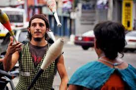  Encuesta: ¿Considera usted que el Municipio de Iguazú debería expedir licencias habilitantes para artistas callejeros?