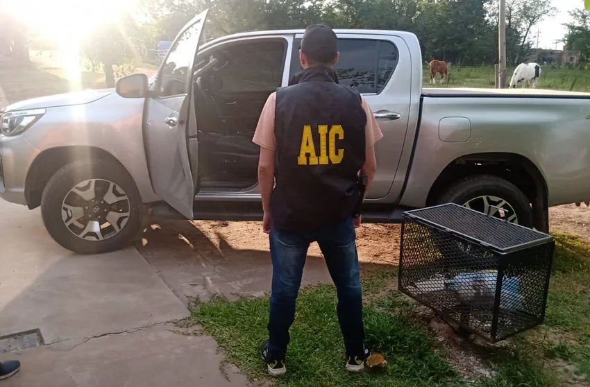  Video: un conductor atacó a tiros en Rosario a un ladrón que le había robado una mochila y quedó preso