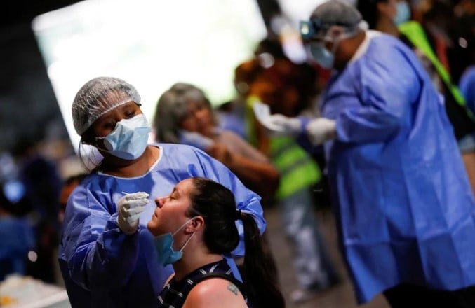  Coronavirus en Argentina: con 19.416 nuevos contagios, los casos positivos bajaron 52,6% en los últimos siete días