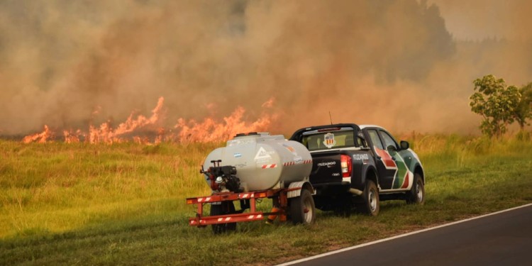  Corrientes en llamas: el fuego no da tregua en Villa Olivari