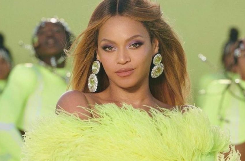  Biografía musical de los viernes : Beyoncé (Su vida, historia, bio resumida)