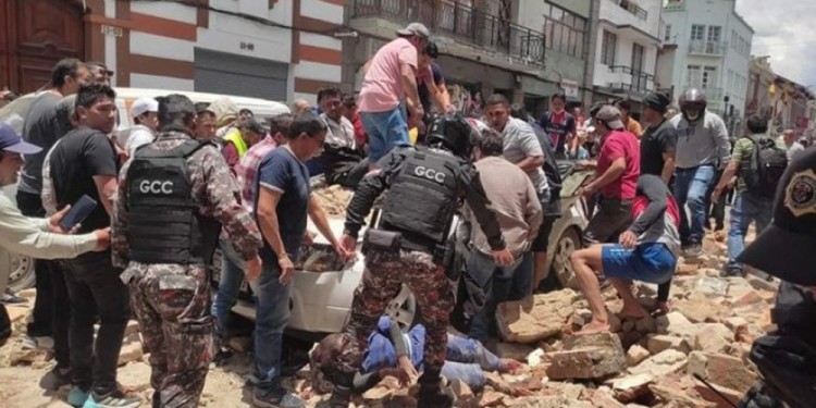  Un sismo de magnitud 6,5 sacudió Ecuador y el norte de Perú