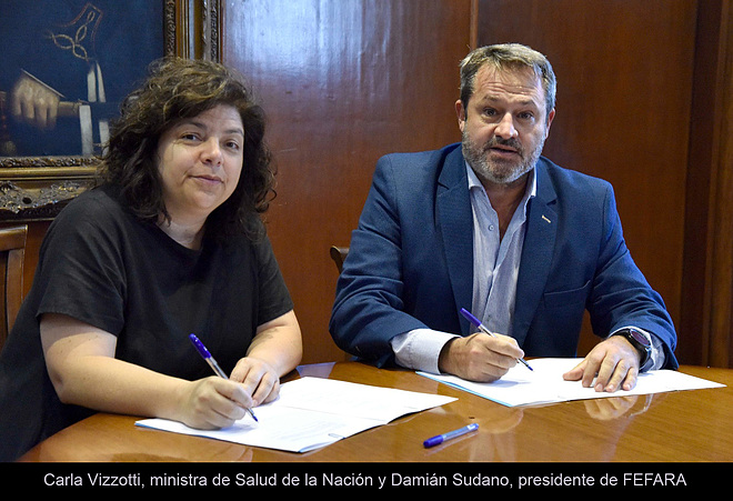  Vizzotti firmó una carta de intención con asociaciones farmacéuticas para el fortalecimiento de los servicios