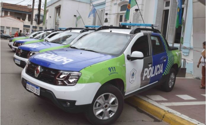  Polémica decisión: comenzó la convocatoria de unos 7.000 conductores civiles para manejar patrulleros de la Bonaerense