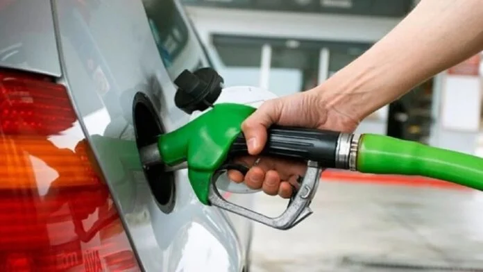  Aumento del combustible: entre hoy y mañana habría una nueva suba del 4% en todo el país