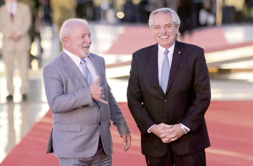  Lula: “Quiero ayudar a sacarle el cuchillo del cuello a la Argentina”