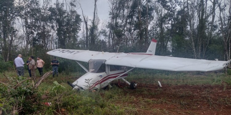  Eldorado: cayó una avioneta y se salvaron de milagro
