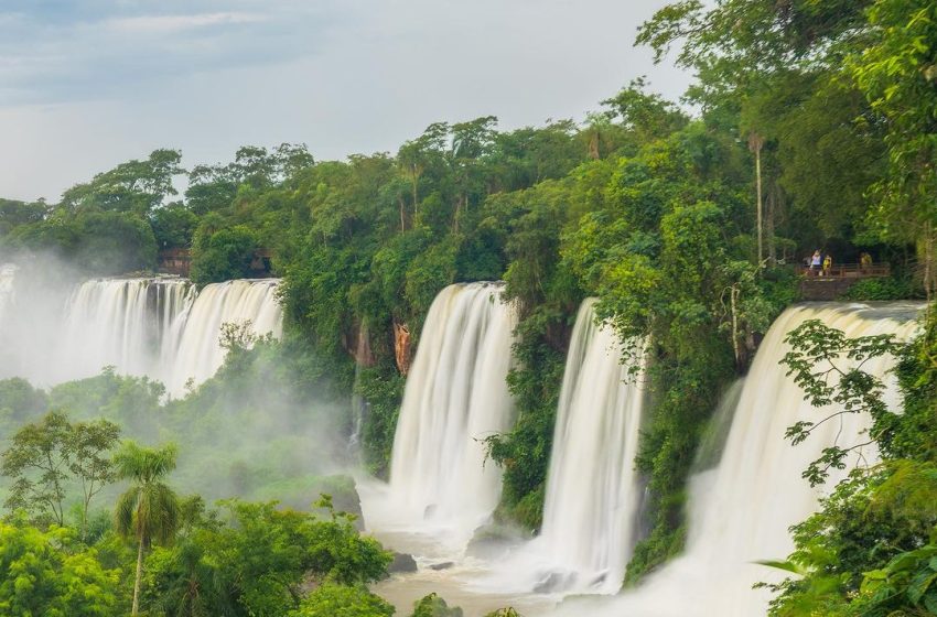  «Nos afecta como destino en general estas decisiones tan extremas», expresó Juan Castillo de la Agencia Sol Iguazú Turismo
