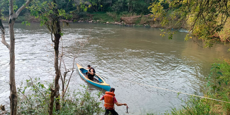  Buscan a un adolescente que se arrojó a nadar en el arroyo Garuhapé