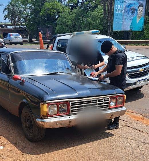  Intensifican controles vehiculares, secuestran vehículos en Iguazú