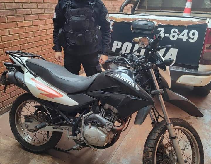  La Policía recupera tres Motocicletas de dudosa procedencia