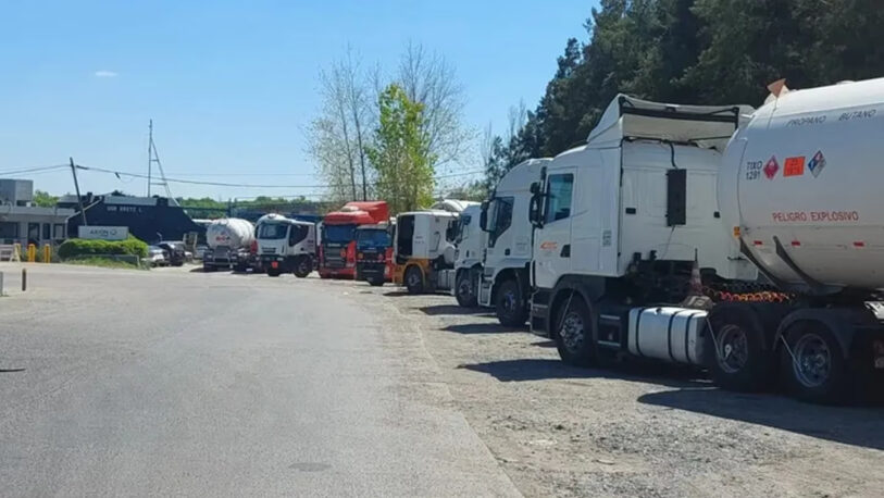  Paraguay acusó a la Argentina de retener 30 camiones para transportar gas licuado
