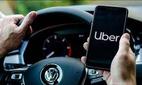  Evalúan reformar la normativa que regula el funcionamiento de Uber: «La idea es actualizar el régimen de sanciones»