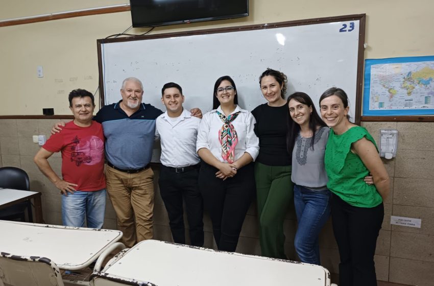 Instituto Superior Mariano Pachecoy celebra la graduación de 12 nuevos profesionales