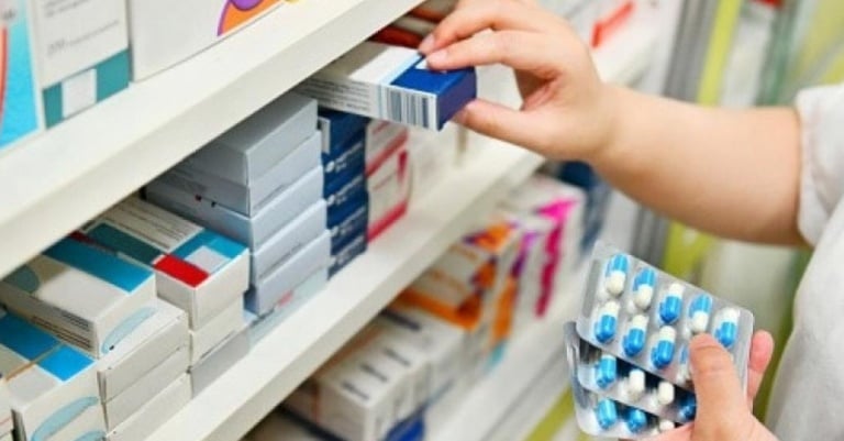  Federación Farmacéutica contra venta libre de medicamentos: “es muy grave para la gente”