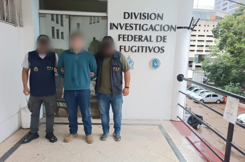  El Ministerio de Seguridad detuvo a un prófugo ecuatoriano con alerta roja de Interpol