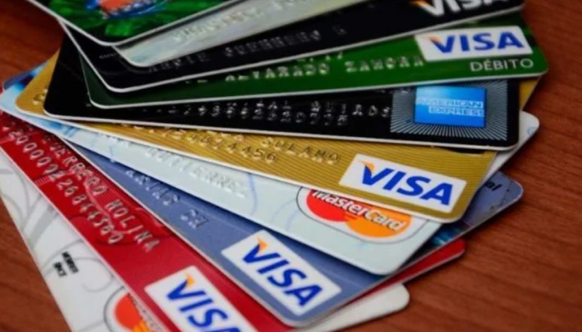  Cambios en las tarjetas de crédito: a partir de abril será más caro para quien no pague el total del resumen