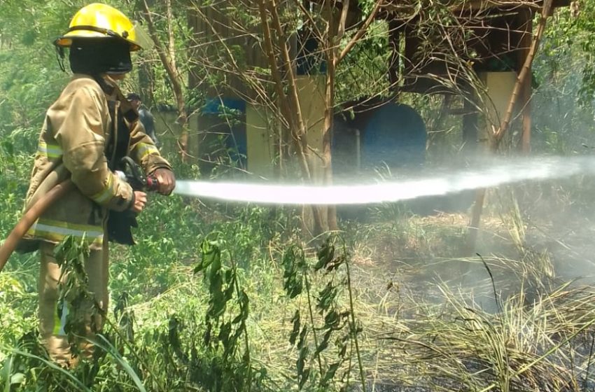  Incendio de Pastizal con riesgo de propagación a materiales peligrosos