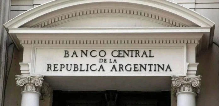  Comienza este lunes la nueva política monetaria del BCRA de “emisión cero”: qué significa para la economía