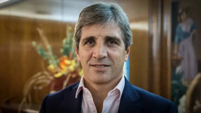  Luis Caputo: “A partir de este lunes no se van a imprimir más pesos en Argentina”