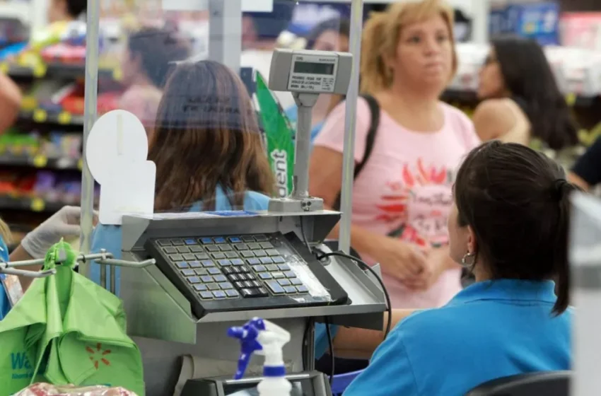  Ventas en supermercados y mayoristas cayeron hasta 13,3% en mayo