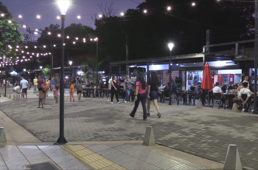  Turista herida al caerse en la Avenida Brasil