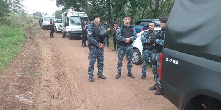  Falleció el hombre que se atrincheró en su casa y atacó a tiros a policías en Itacaruaré