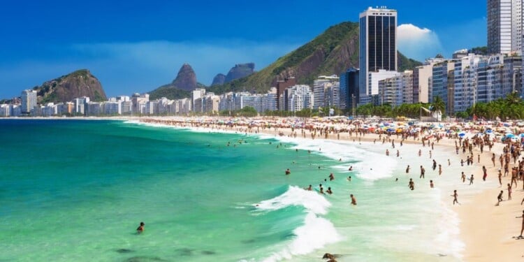  Cuánto cuesta ir a vacacionar a Brasil en el verano 2025