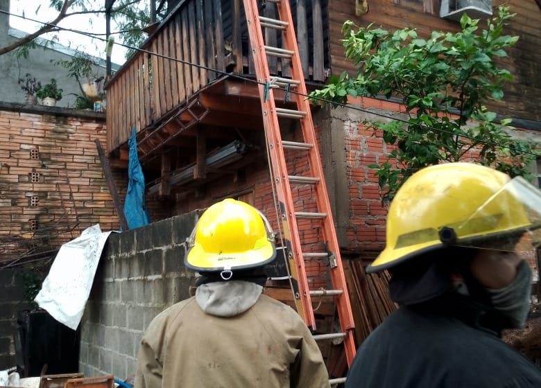  Pto. Iguazú: Incendio en una vivienda familiar sobre Av. San Martín