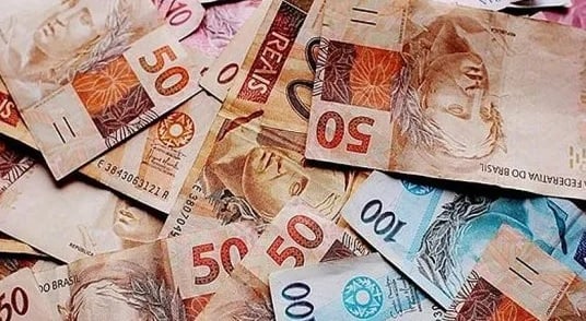  Brasil, más barato: se aceleró la devaluación en el vecino país y por primera vez, el dólar llegó a los 6 reales