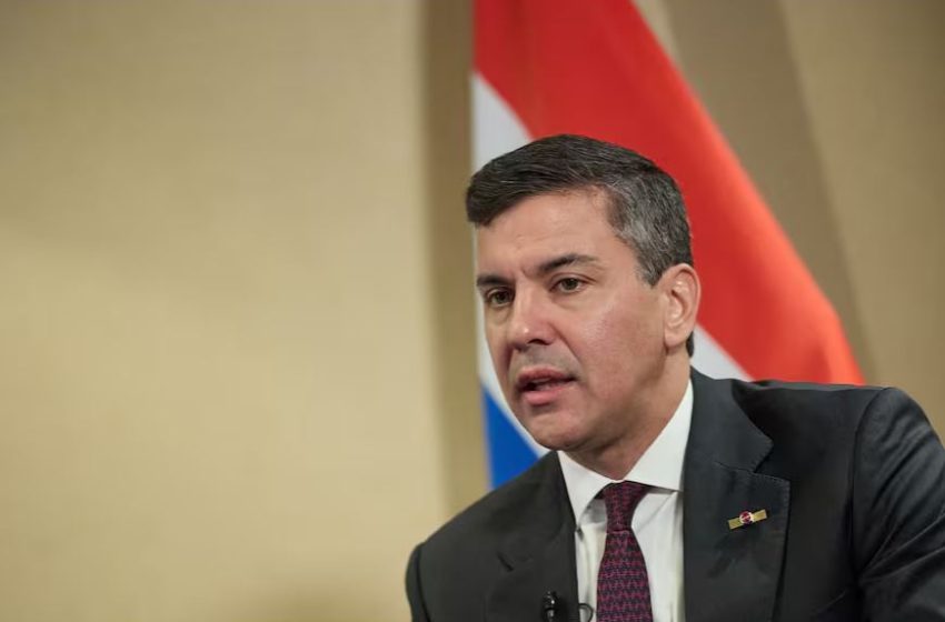  El presidente de Paraguay, Santiago Peña, fue internado en Brasil mientras asistía al G20