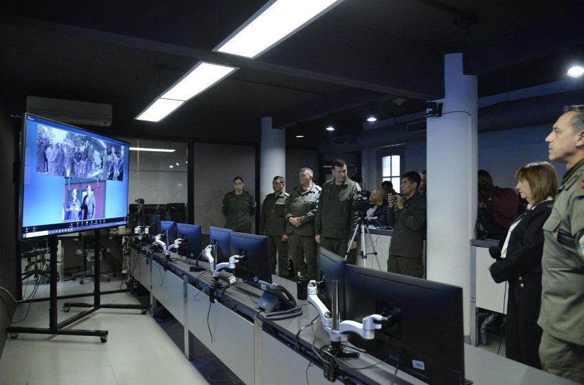  Bullrich lanzó el plan Guacurari para blindar la frontera con Brasil: «No permitimos que ningún milímetro del territorio sea tomado por el delito»