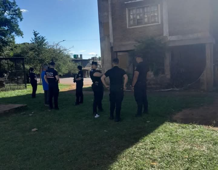 Hallan sin vida a un hombre en el barrio 300 viviendas 5 Hallan sin vida a un hombre en el barrio 300 viviendas