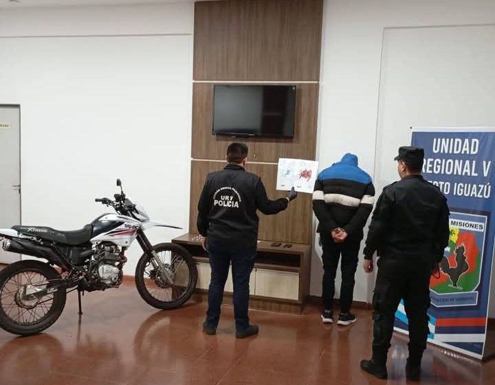  Cayó un motodealer con 26 dosis de cocaína, marihuana y “Tusi” en Puerto Iguazú