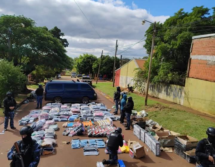  Desmantelan una millonaria operación de contrabando en Iguazú: un detenido y 40 millones en secuestros