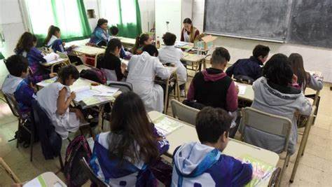 Misiones recibió fondos por la Ley de Financiamiento Educativo tras meses de atraso 6 Misiones recibió fondos por la Ley de Financiamiento Educativo tras meses de atraso