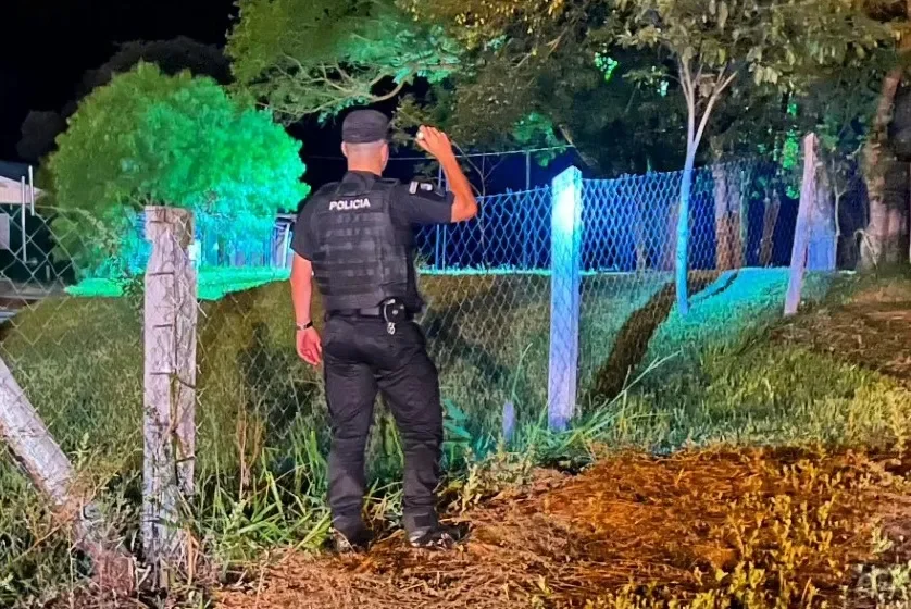  Hallaron muerto a un hombre con una herida en el pecho en Garupá y detuvieron a su hermano