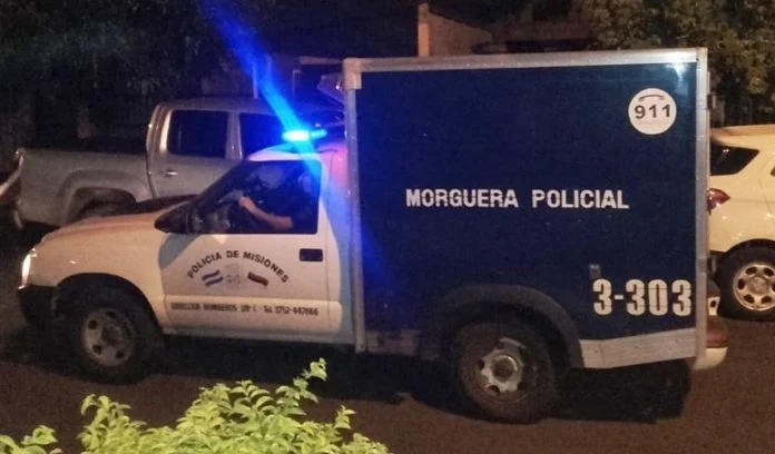  Policía murió tras caer de una escalera y dispararse con su arma en Puerto Iguazú