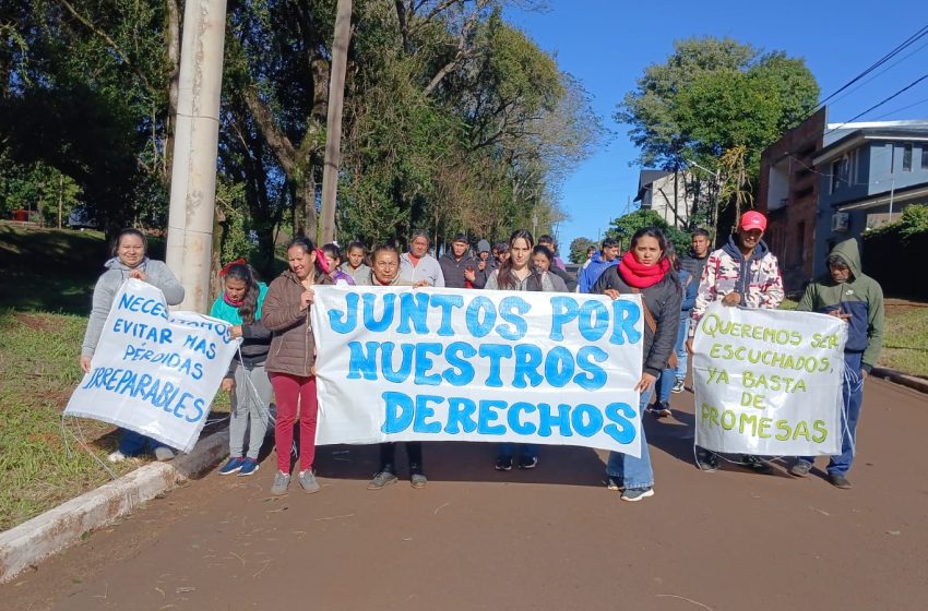  Multitudinaria movilización en Santo Pipó tras trágico accidente: “Queremos ser escuchados”