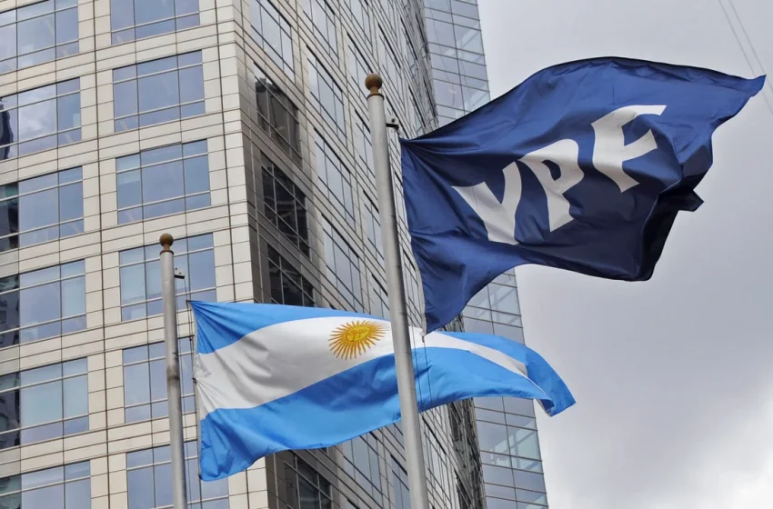 Las 10 claves del lapidario fallo que obliga a la Argentina a entregar el 51% de YPF