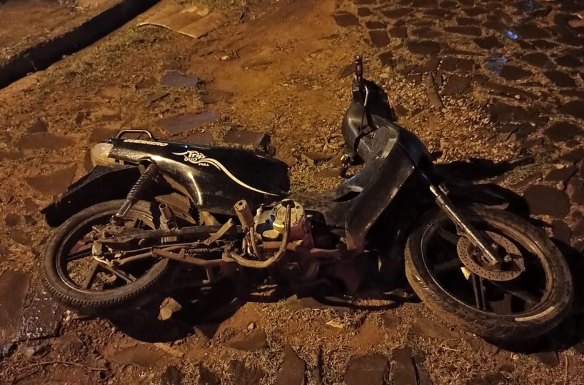  Investigan incendio intencional de una motocicleta en el barrio Almirante Brown