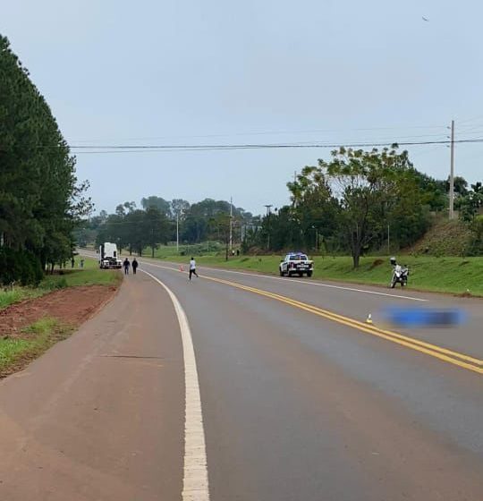 Un peatón falleció tras ser embestido por un camión en Alem
