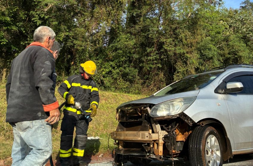 Principio de incendio vehicular en la zona de frontera