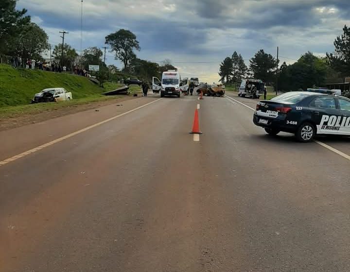 Tragedia en San Vicente: tres muertos y una mujer herida en un choque frontal sobre la Ruta 14 6 Tragedia en San Vicente: tres muertos y una mujer herida en un choque frontal sobre la Ruta 14