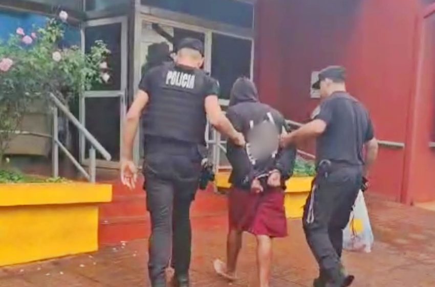  La Policía detuvo a un hombre y recuperó objetos sustraídos de un establecimiento escolar en Comandante Andresito