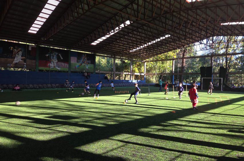  Fútbol Infantil: La escuelita del CEC se prepara con entrenamientos y torneos durante todo el 2025