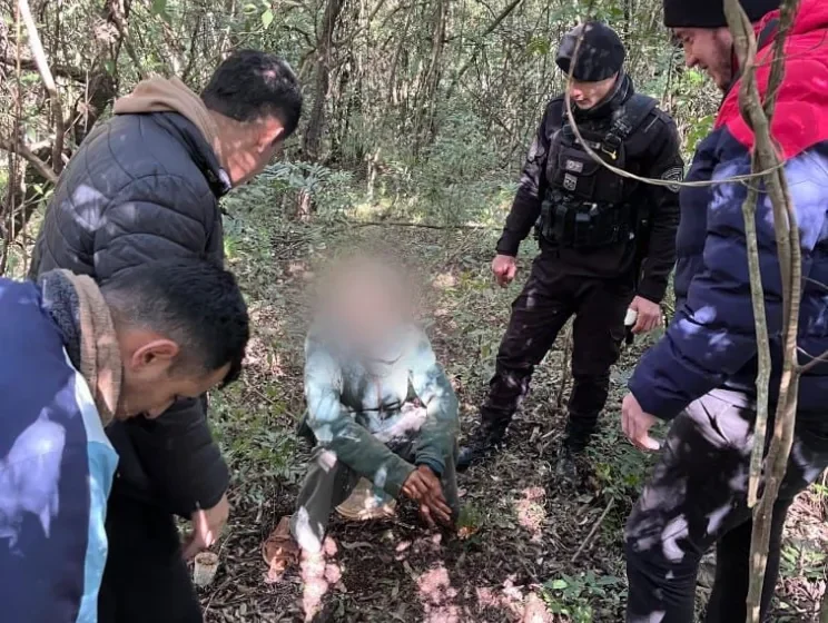 Deshidratado y sin abrigo: así fue hallado abuelo que estaba desaparecido hace días en Apóstoles