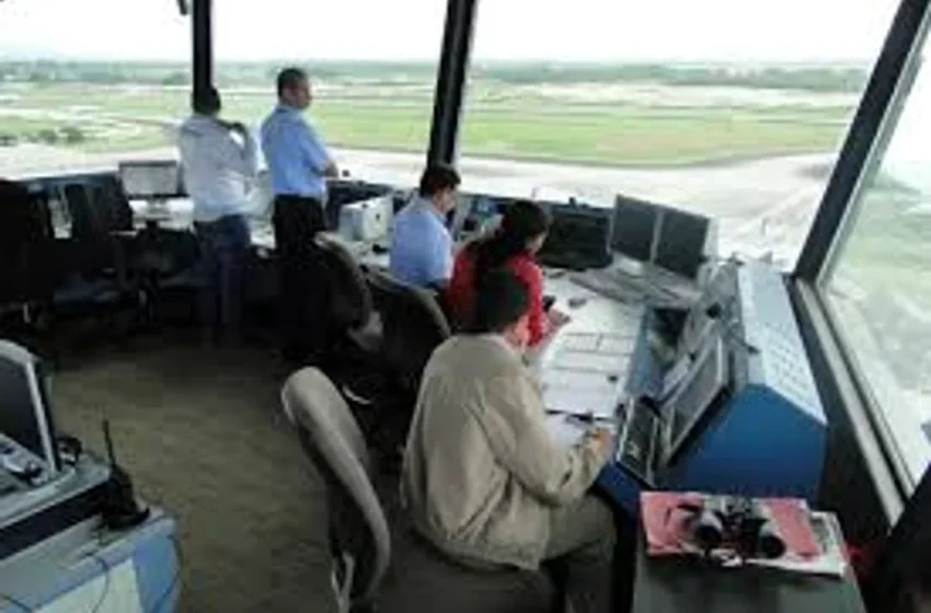  El Gobierno dictó la conciliación obligatoria y se suspende el paro de controladores aéreos: habrá vuelos normales por 15 días