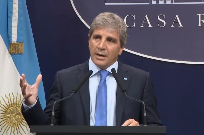  Caputo defendió el rumbo económico y apuntó contra la oposición: «La macro está sumamente ordenada»