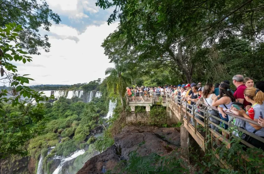 Puerto Iguazú fue el destino turístico más visitado del país en mayo, según el INDEC